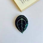 Handyhalter im Blatt-Design